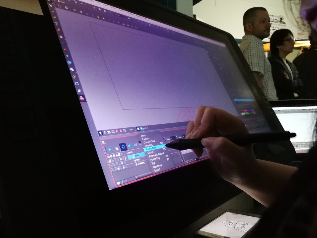 SpiceyBoyes's tweet photo. We are working on our animation!  Getting the main movements down and striving to finish before the deadline! 
#dvoices #spiceyboyebroductions #animatic #animation #art #sislerhighschool #cartoon https://t.co/hkNKBqLF6B