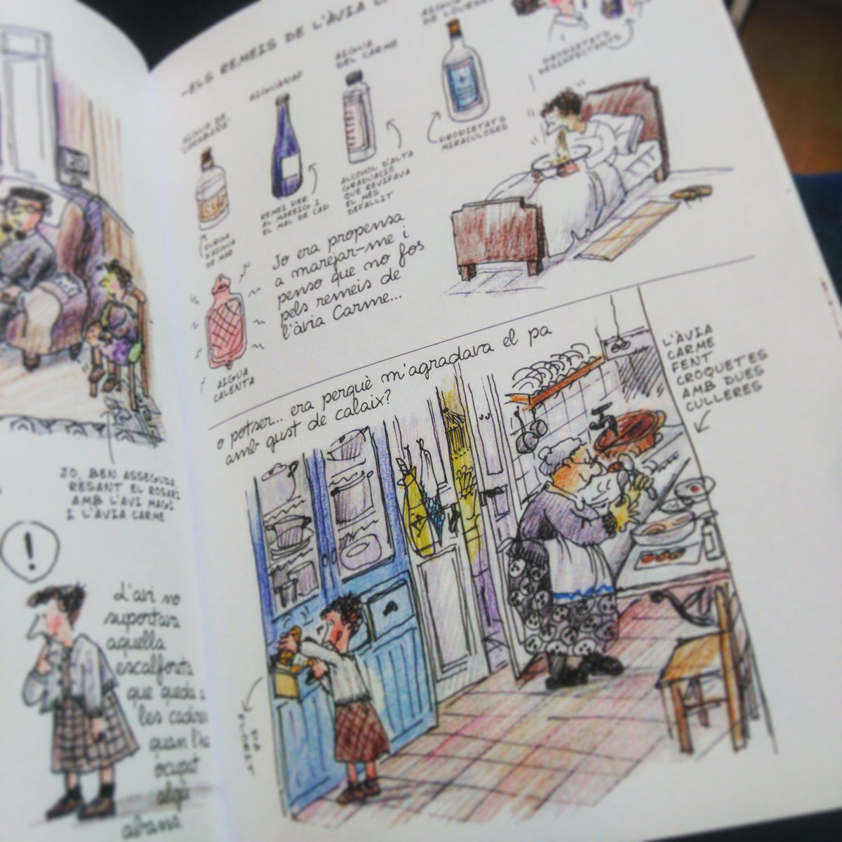 DanielSLimon's tweet photo. La nena que volia dibuixar, un llibre que farà gaudir a pares i avis.
#lanenaquevoliadibuixar #rosercapdevila #angleeditorial #brot72 #llibreriagallissa https://t.co/VYEpMV0gTd