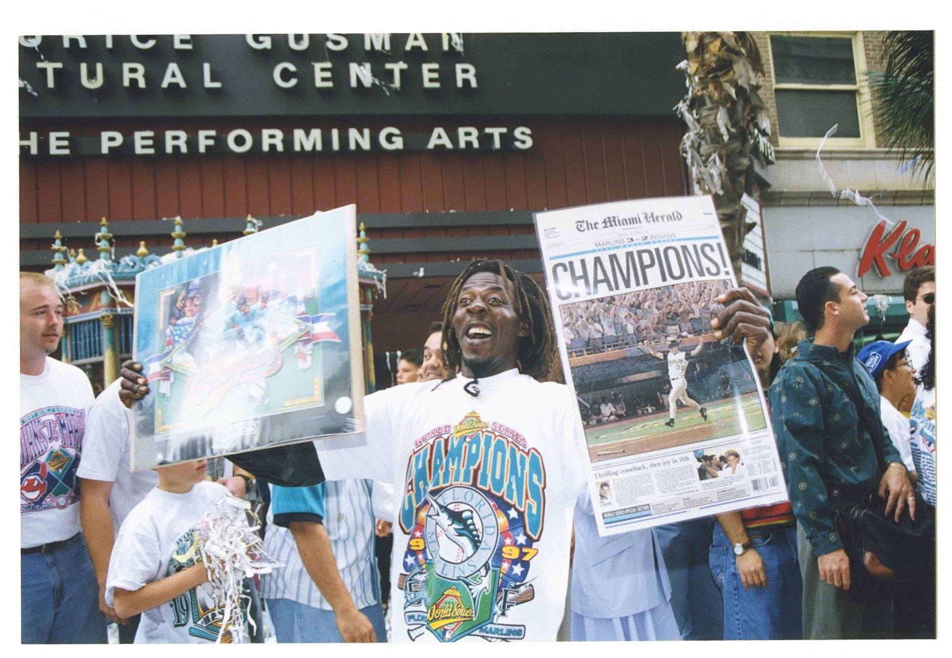 Miami Marlins on X: Where were you during the 1997 World Series Parade?  Share your favorite Marlins memories with us using #Marlins25 for #TBT.   / X