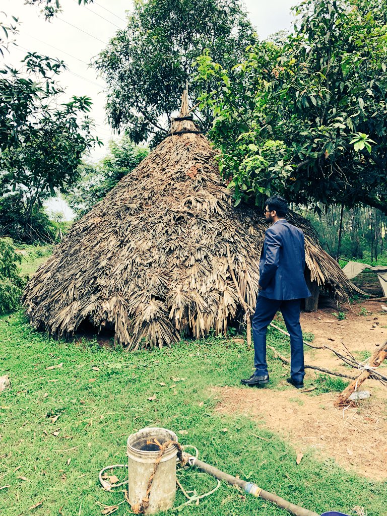 pankaj_sancheti's tweet image. Bye Vizag ⛰ beautiful huts n view 🏝🏡 #TravelStops #TravelDiaries 
Hope Vikas does not Gonble Up Natural beauty @APTDCofficial