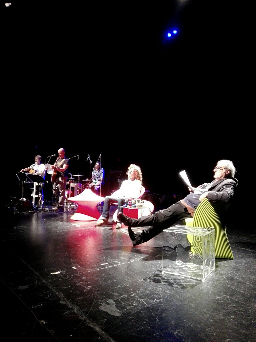 ComicityFest's tweet image. In prova per il David Riondino Late Night Show di stasera! h 21.30 al @teatro_tosse . Avete già prenotato il vostro posto? 😉