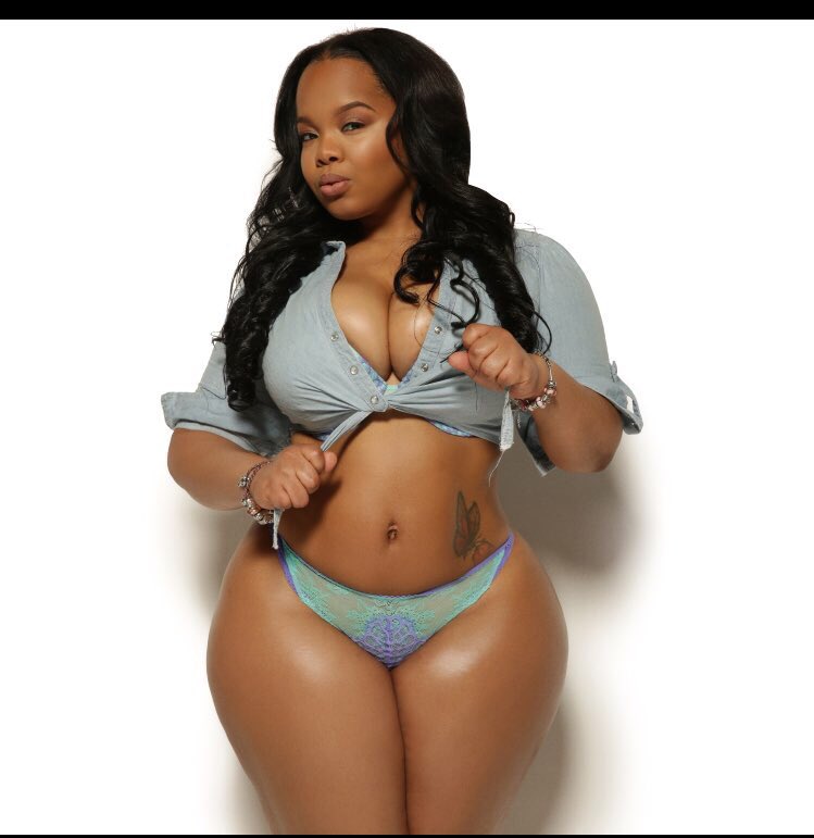 motorcityoprah's tweet photo. #BigTittyTwitter “breastlemania 36” https://t.co/QXajbWu9Q3