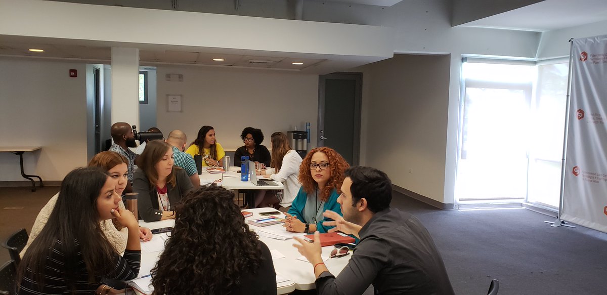 Colmena_66's tweet photo. Estamos mostrándole la metodología de #StrategicDoing diseñado por #AgileStrategyLab a uno de los programas del @PRScienceTrust, #PRVCU. #TuConexiónEmpresarial https://t.co/V4cyMy8hQs