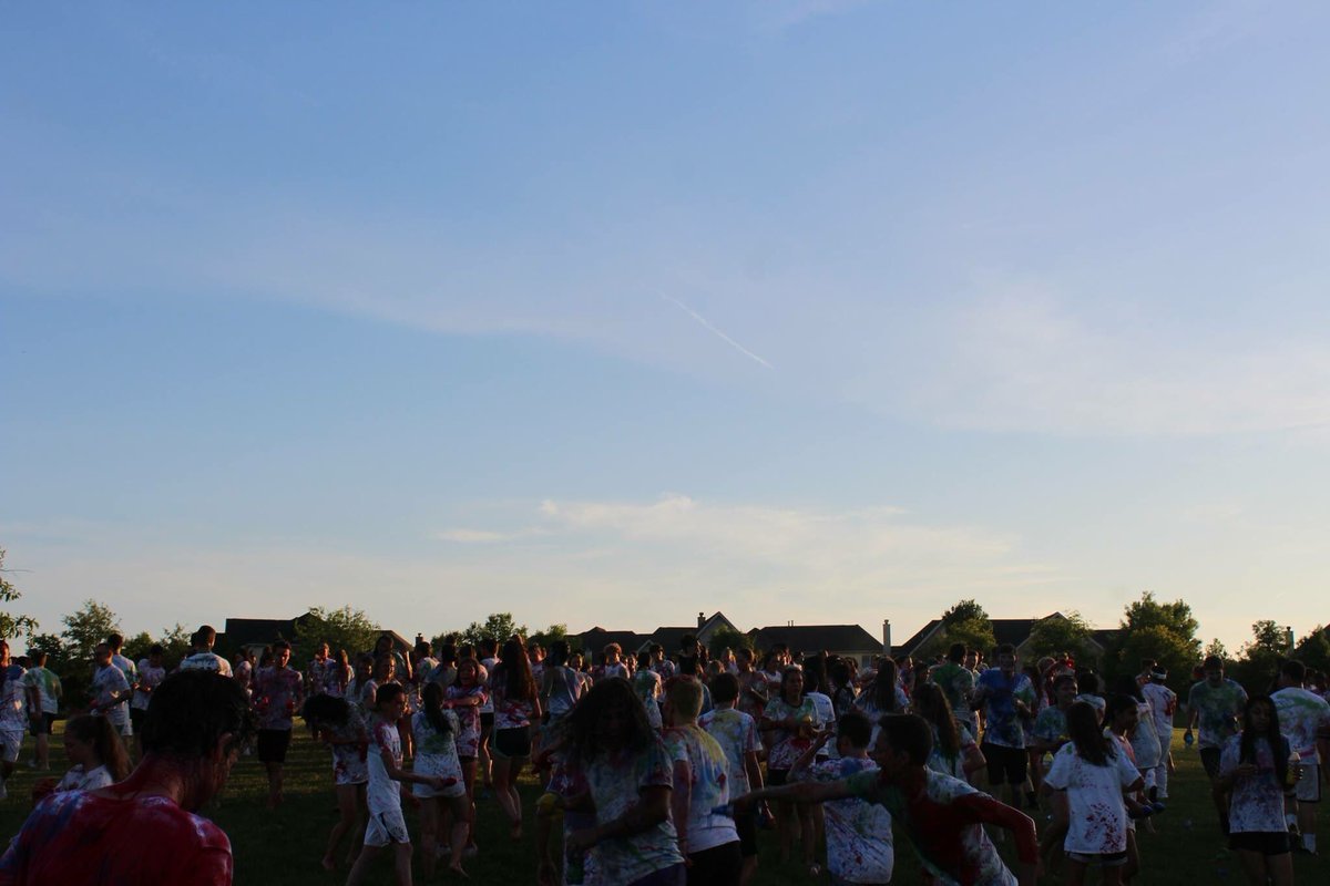DCHS YL tweet media