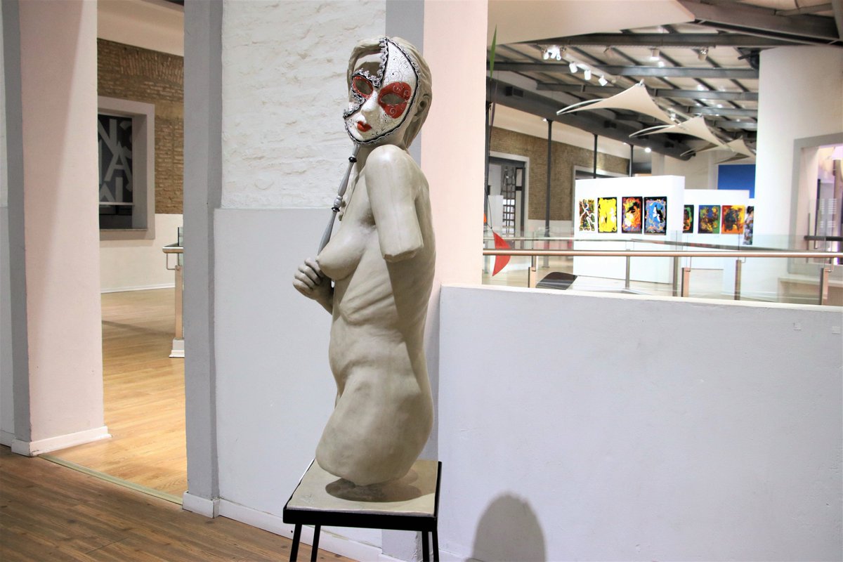CMA_mda's tweet photo. ✅ La #SalaVerde está dedicada al proyecto “Mi Mejor Obra".
En esta muestra colectiva los artistas visuales pueden exponer una obra de su autoría para acercarla a la comunidad.
🔜 Vení a recorrer las obras expuestas de 10 a 20 .
#Pintura #Grabado #Escultura
#MayoCMA https://t.co/ZUtFyu98Mz