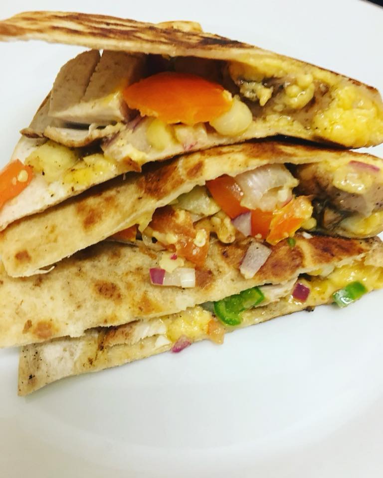 CreweFoodFest's tweet photo. Some amazing fusion flavours with @Ltlcheesything 

#CreweFoodFest #Crewe 
Sunday 27th &amp; Monday 28th May

Find them at Stand C9
Earle Street

[V available] #CultureCrewe https://t.co/YtPGyckjbd