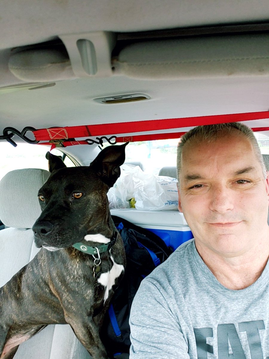 Go north to the cabin with Beyonce. #SprintLGG7