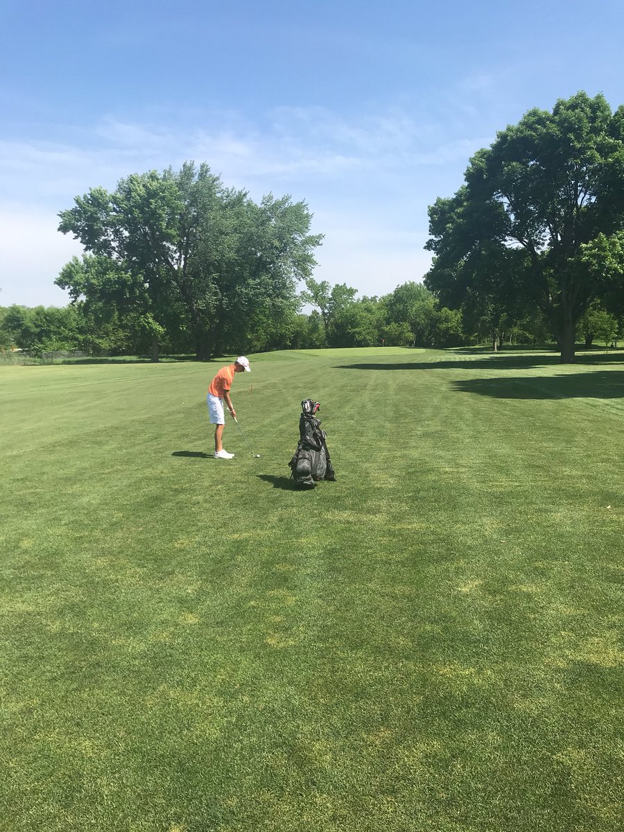 orabgolf's tweet photo. Beautiful drive on hole 4.  Par on hole 4 @OrabsAD https://t.co/OItXjzIvUA