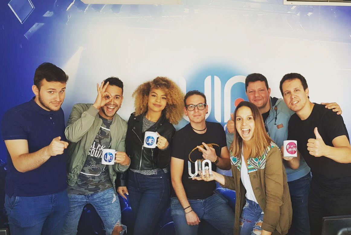 Esta mañana en <a href="/via_radio/">Via Radio</a> !! Gracias por todo! Un placer infinito!@AlbertoMalleiro <a href="/awafahmi/">Awa Fahmi Fahmi</a> <a href="/djcharliestyle/">DJ Charlie</a>