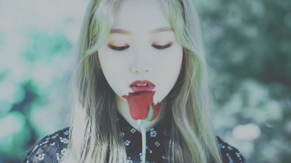 yvesdoingthings's tweet image. yves kissing gowon through a rose (2018)