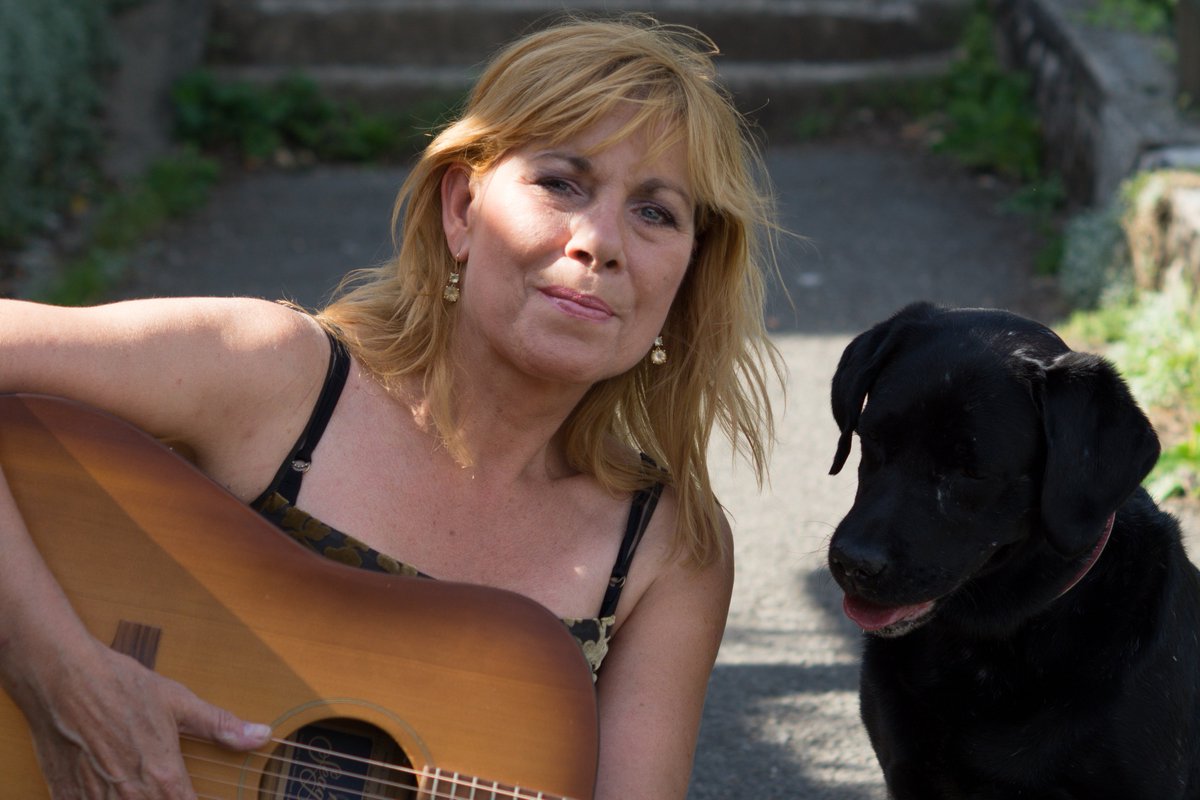 Morgenavond 25 mei #Veenendaal <a href="/margrieteshuijs/">margriet eshuijs</a> MARGRIET ESHUIJS concert Journey. Bestel snel tickets!  ontmoetingshuis.nl/eventbrite-eve…