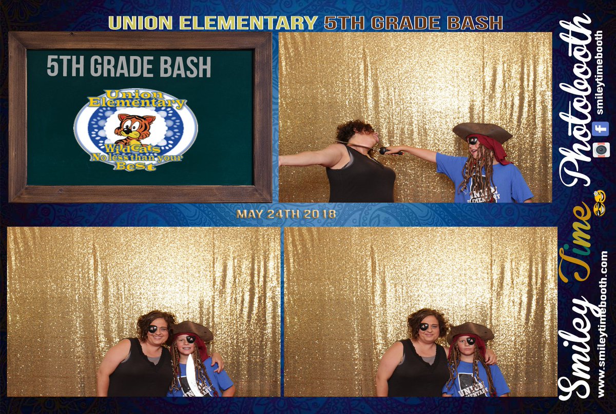 SmileyTimeBooth's tweet image. #Smileytimephotobooth #UnionElementary #5thgradebash