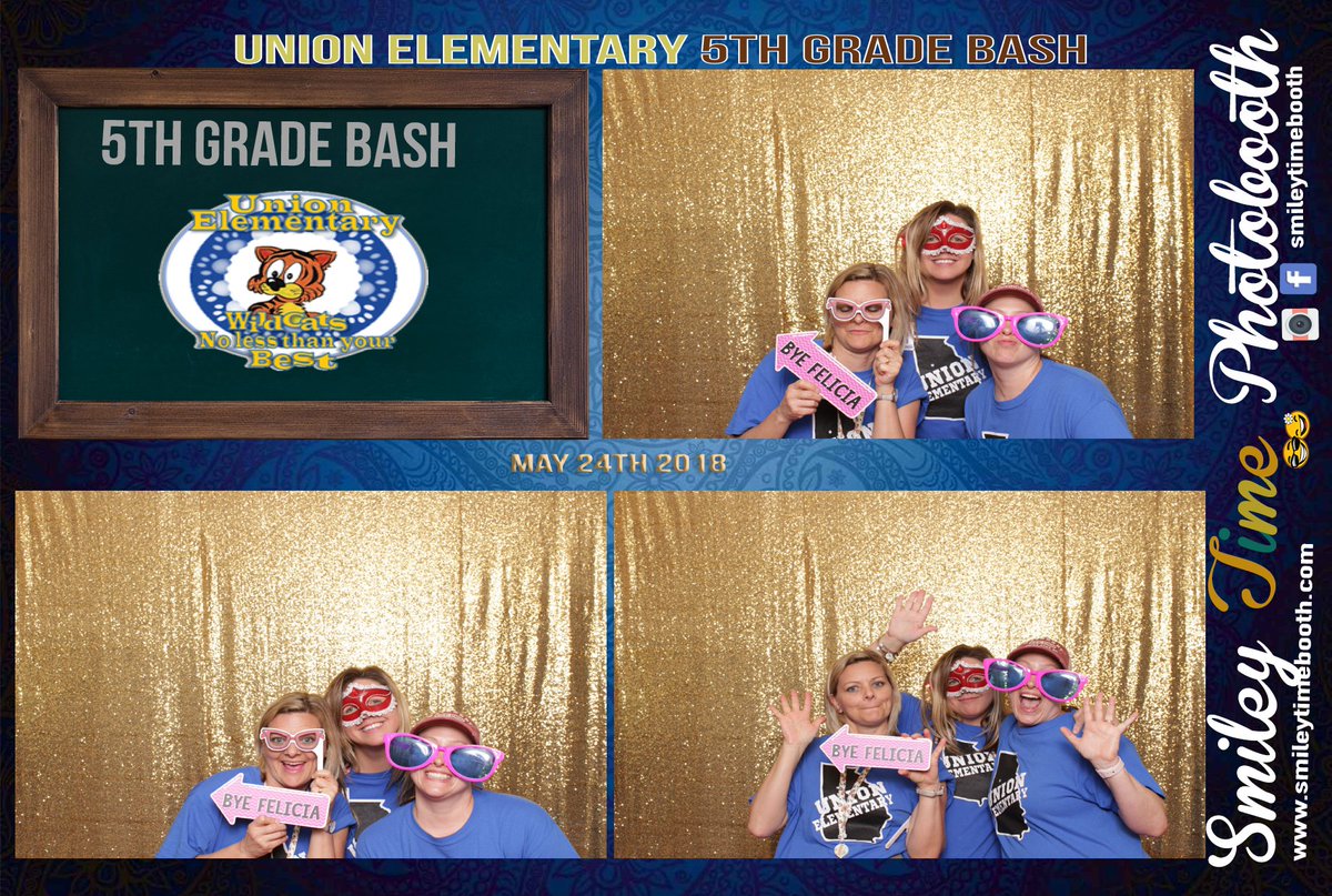 SmileyTimeBooth's tweet image. #Smileytimephotobooth #UnionElementary #5thgradebash