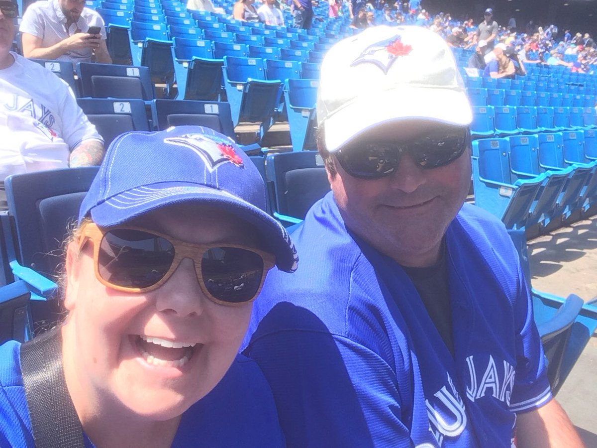 #LetsGoBlueJays <a href="/BlueJays/">Toronto Blue Jays</a> Beauty day for a ball game.
