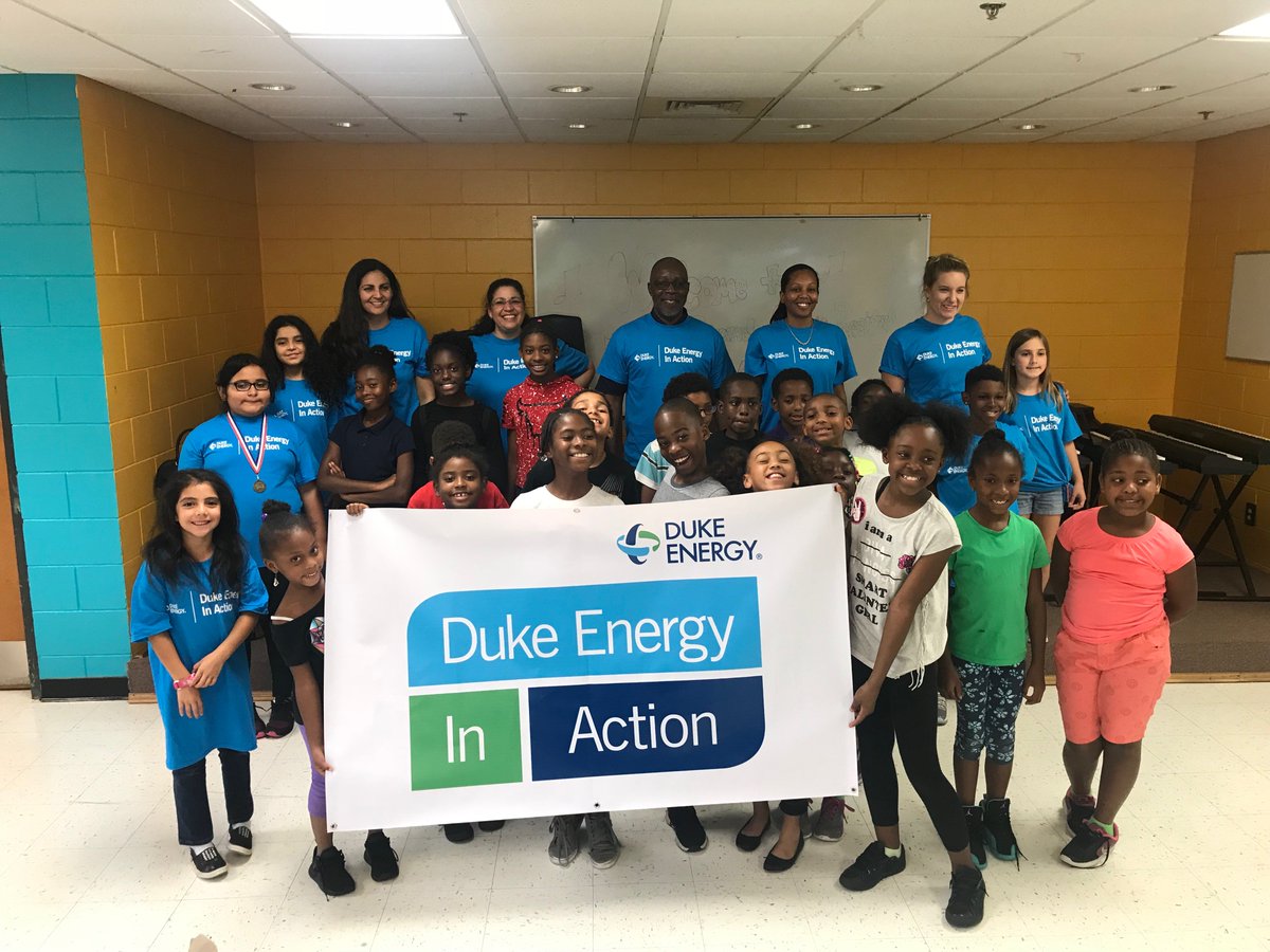 hfuw's tweet photo. Thanks @DukeEnergy for your commitment to promoting #literacy in our community! From hosting a book drive to teaching kids at @BGCCF, you are making our community a better place. #DukeEnergyInAction https://t.co/LsPm3c0xBq