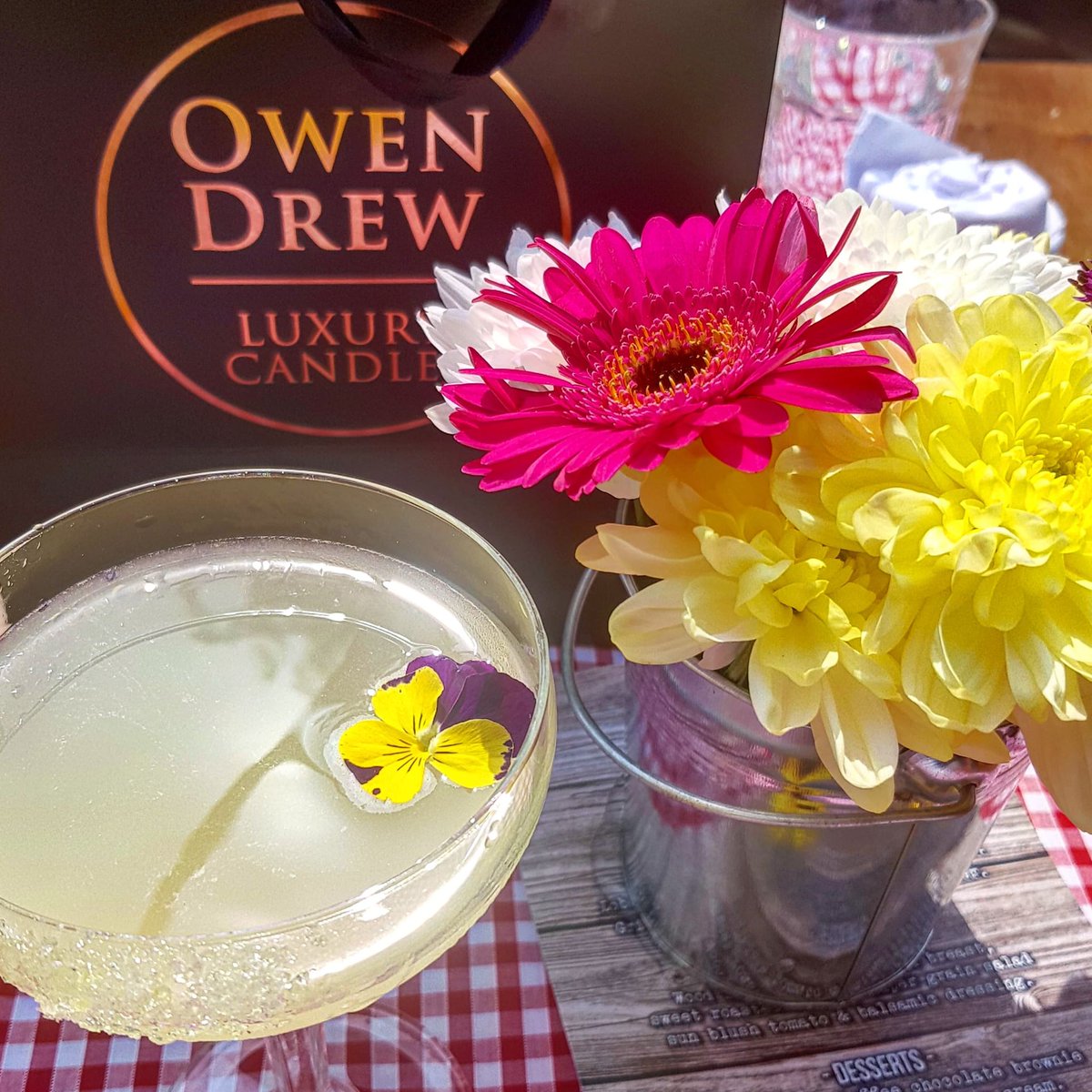 Gorgeous afternoon in #westkirby #wirral for our #spring #ladieslunch...fabulous support from all our partners especially @owendrewcandles helping raise money for our charity @cfkradiocity #charity #luxurycandles #wirralbusiness