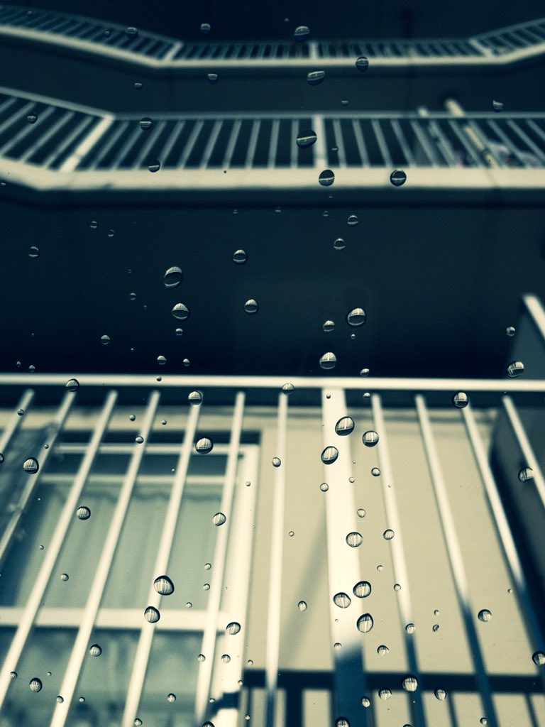 雨の風景が好きな人に贈る これを見た人は雨の画像を貼れ タグの美しい雨いろいろ Togetter 雨の風景が好きな人に贈る これを見た人は雨の画像を貼れ タグの美しい雨いろいろ Togetter