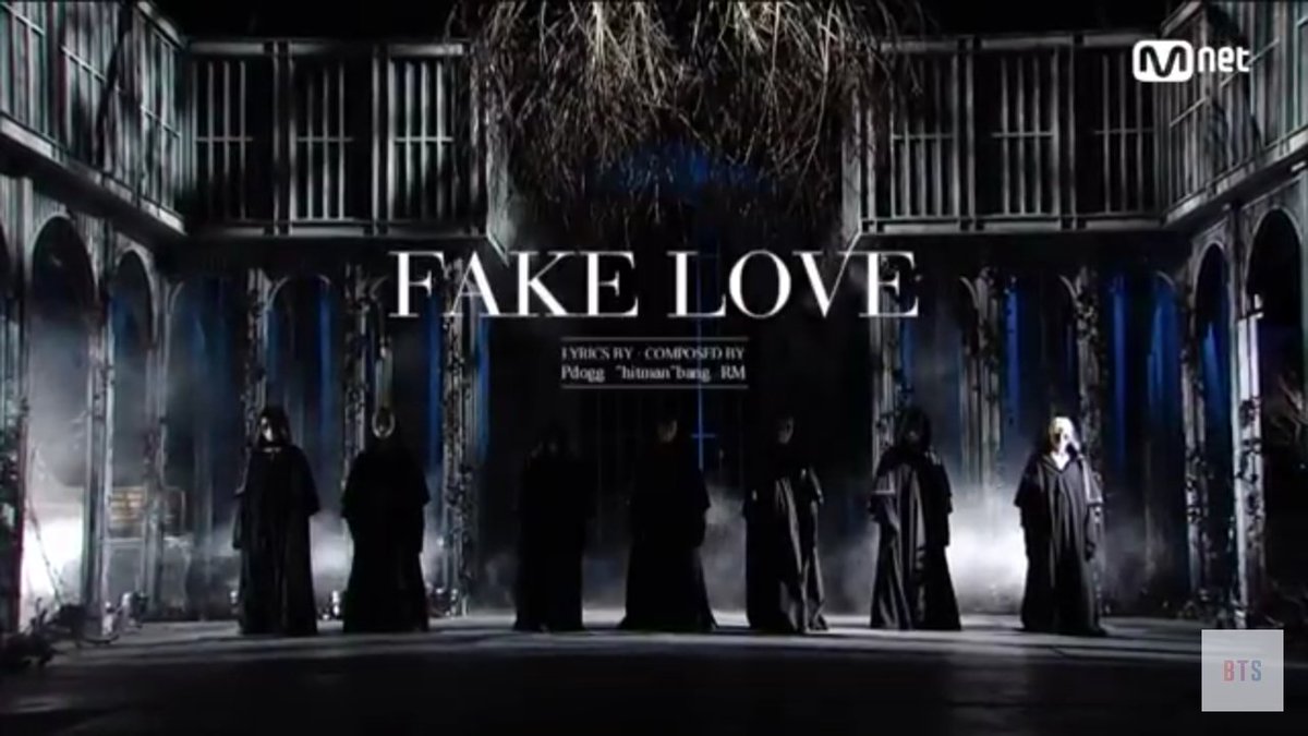Tatalovesyou_'s tweet photo. 💜💜💜 
#FakeLove https://t.co/tzx24PosLg