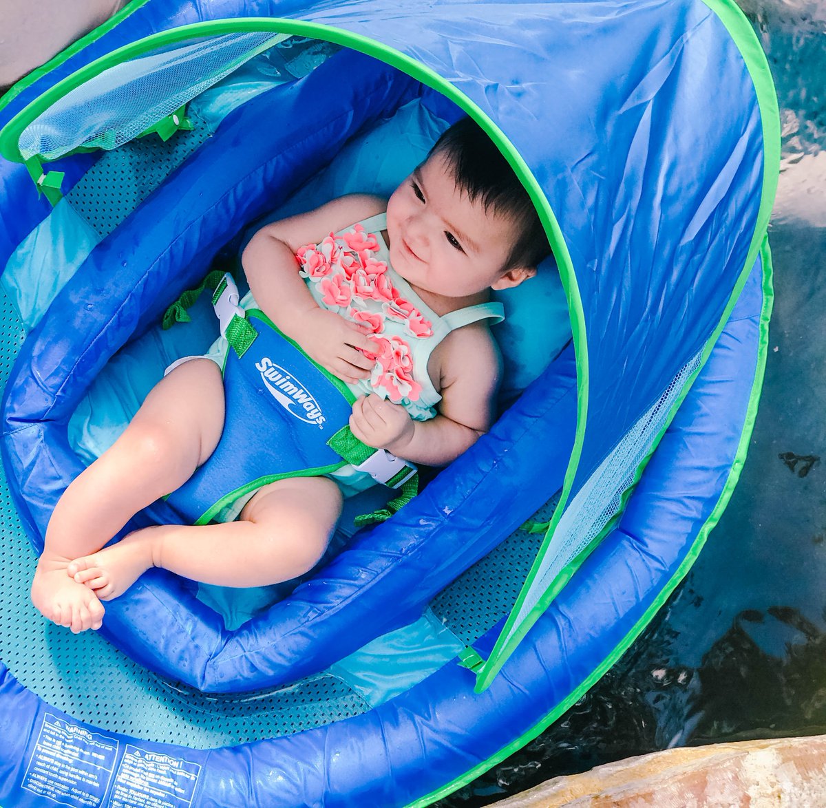 The_FireHydrant's tweet photo. This @SwimWays #BabySpringFloat  the best! It will be the favorite and most used pool gear for sure! #AD #SwimWays #SpringFloat #FloatwithSwimWays #MC https://t.co/iz2wQDyQSW https://t.co/0KVMatuzmS