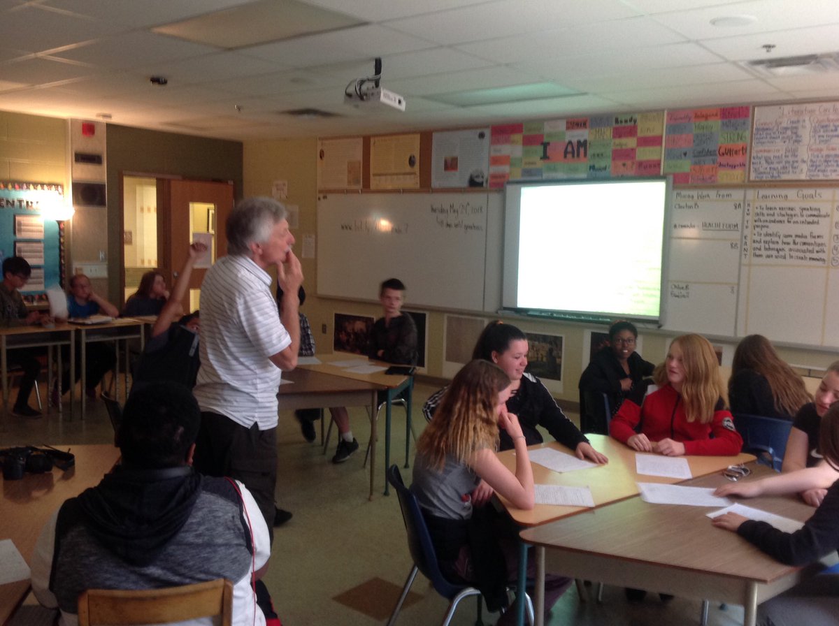 DrewSmillie's tweet photo. Thank you to @CCAAS_Hamilton for giving @POW_HWDSB Grd 8s the opportunity to receive pen pal letters from students in Kenya! #similarlydifferent https://t.co/ZDB1mpUmuk