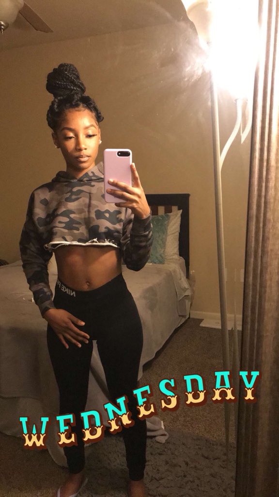 goddesstk_'s tweet photo. snap faves rn 😽 https://t.co/QWNqMmbr5u