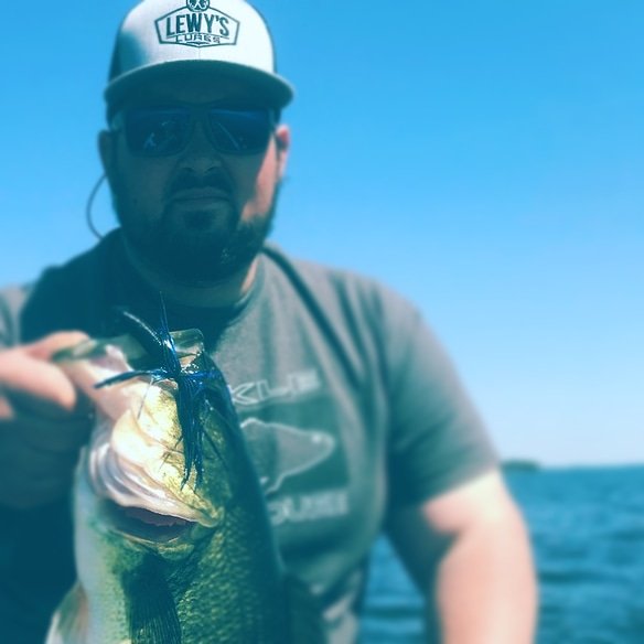 WINsconsinJacob's tweet photo. Wishing i was sacking'em up today! #lewyslures #largemouth #anglerschoice #grasspanda #practicepounds https://t.co/wtKQoTEZu9
