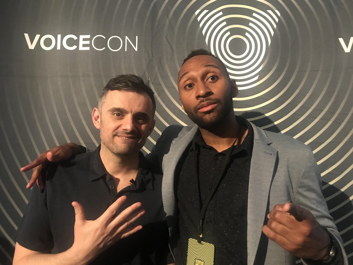 Plew2052's tweet photo. @garyvee "You owe him" @morganjingram https://t.co/TtR4r4EML9