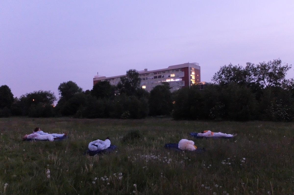BattenburgPress's tweet photo. Posting out the beautiful silk cyanotype sheets that 6 lovely strangers lay on to watch the sunset for @NotQuiteLight festival on Sunday evening.
#NQLweekend #cyanotype #skygazing #sleepout #collectivelystill https://t.co/AS0OL8I8Iz