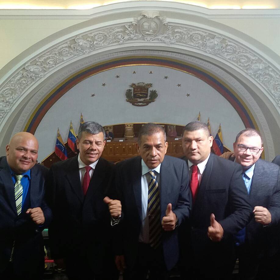 Ángel Marcano (@amarcanopsuv) on Twitter photo En la Plenipotenciaria <a href="/ANC_ve/">Constituyente</a> esperando nuestro hermano <a href="/NicolasMaduro/">Nicolás Maduro</a> <a href="/MataVictoria/">Victoria Mata</a> <a href="/OviedoPSUV/">Tito Oviedo</a> .<a href="/torrealbaf/">Francisco Torrealba</a> <a href="/JustoNogueraP/">Justo Noguera Pietri</a> En la Plenipotenciaria <a href="/ANC_ve/">Constituyente</a> esperando nuestro hermano <a href="/NicolasMaduro/">Nicolás Maduro</a> <a href="/MataVictoria/">Victoria Mata</a> <a href="/OviedoPSUV/">Tito Oviedo</a> .<a href="/torrealbaf/">Francisco Torrealba</a> <a href="/JustoNogueraP/">Justo Noguera Pietri</a>