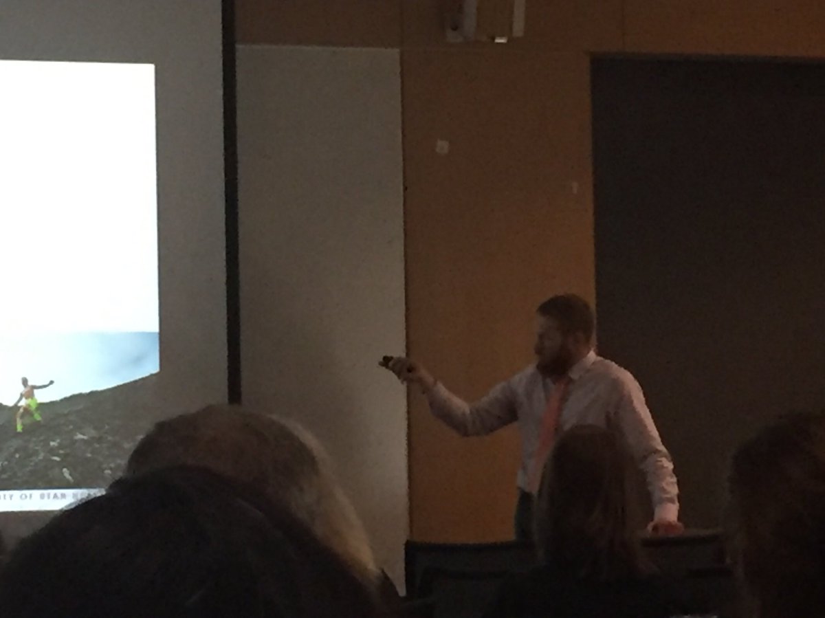UofU_PMR's tweet photo. Avid runner, Dr Campian presenting on the biomechanics of Downhill running #pmr #rehab #uofu #uofuhealth #running #downhillrunning #SportsMedicine #treadmetrix https://t.co/I4HZe17Uuw