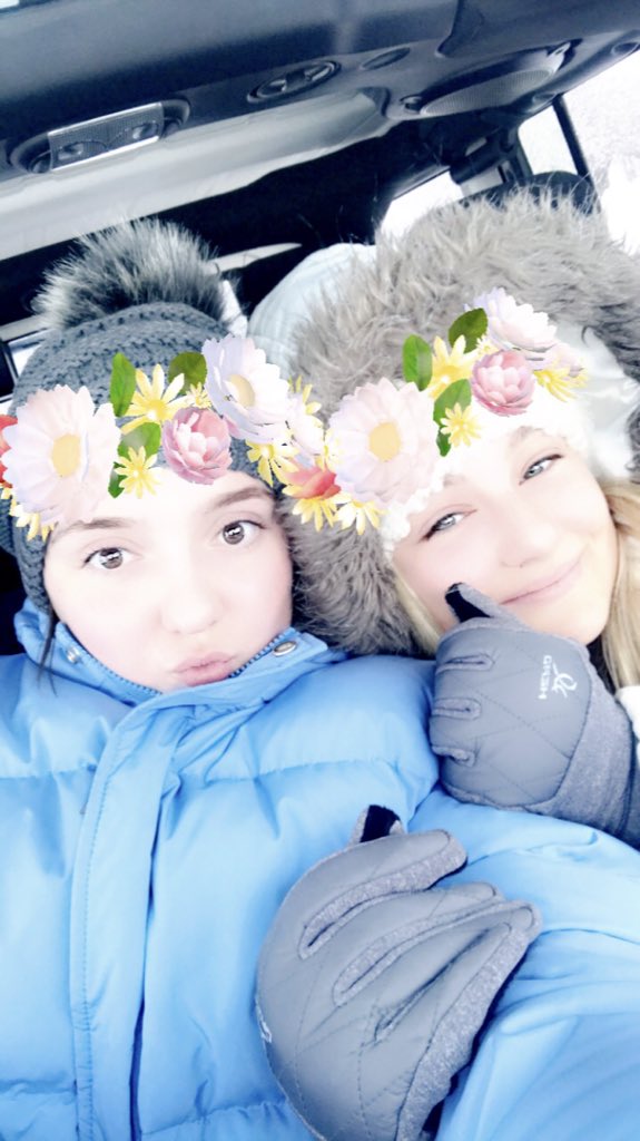 kelliwaldronnn's tweet photo. Happy 18th birthday Abi!!! Love you lotsssss♥️♥️♥️ https://t.co/l9LJUWhFe1