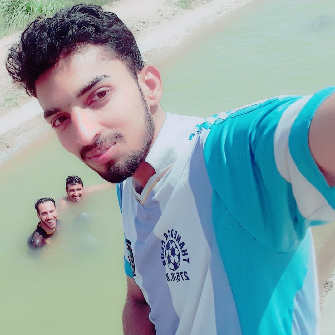 aliusama724's tweet photo. تیری سوچ کی گہرائ بتاتی ھے
 کہ مونڈا بڑا آت وا،،،،،،،،،،،،،،،،،،، https://t.co/ONLzySJ9eS
