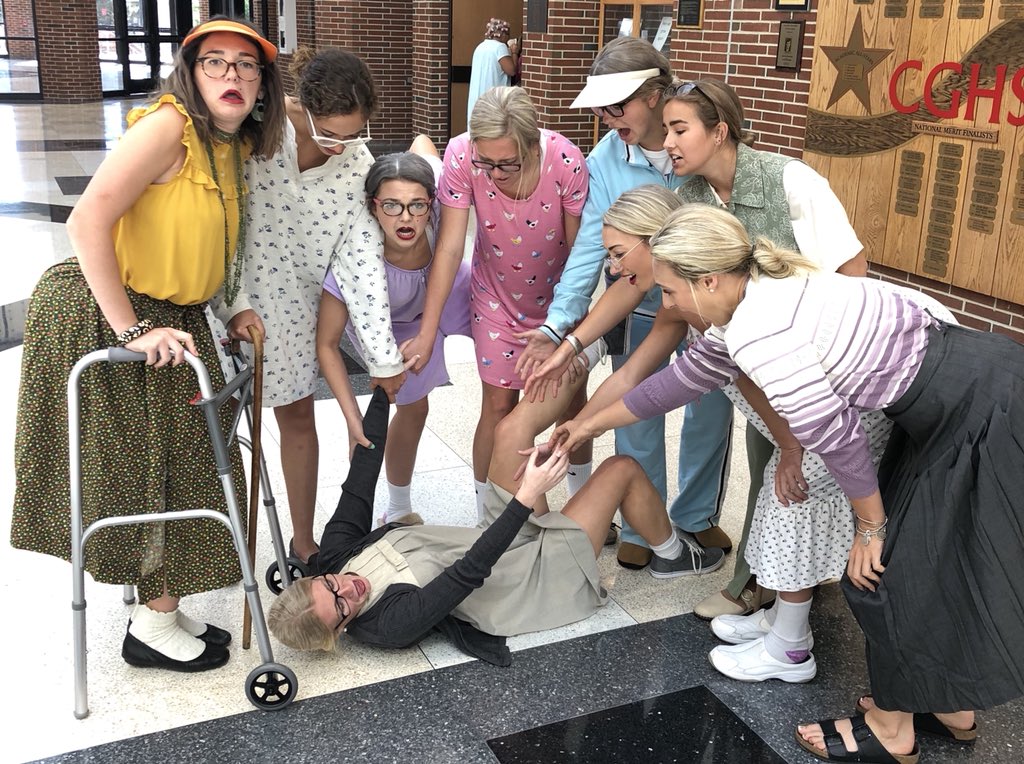 braxton_gentry's tweet image. Little girls one day.... old ladies the next