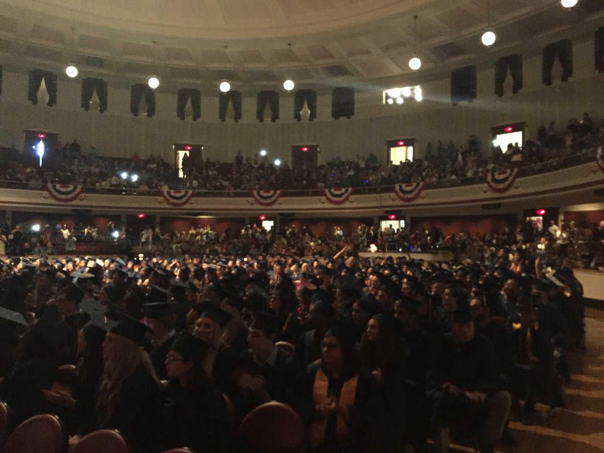 patrickecook's tweet image. Ladies and gentlemen - your @middlesex_cc Class of 2018 #MCCGrad #Bedford #Lowell
