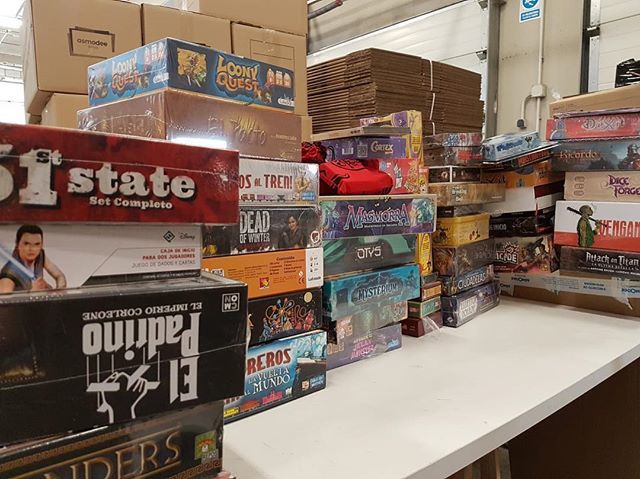 iMeMiNe's tweet photo. “¿Por qué te metes en estos líos?” ¿Y por qué no? ¿Y por qué pasar la vida pensando que molaría que se hiciera realidad algo como esto en vez de levantarte y hacerlo? Sábado. 10 a 20. @cczonaeste #LasChicasSonRoleras https://t.co/HGJFHnGBO2 https://t.co/PLTaRtrUlf