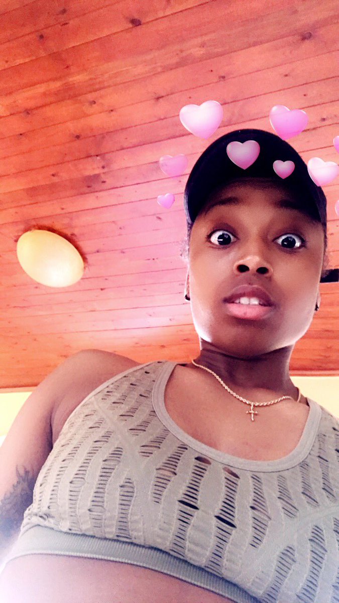 lowkeibre's tweet photo. Meeeelanin https://t.co/ue6RFgGgnL