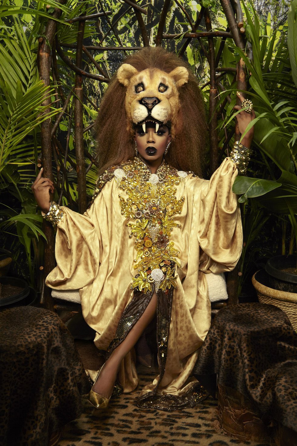 Bebe Zahara Benet The Lion Queen Throwbackthursday Tbt Impussybitch Dragcon Thelionqueen Theoriginal Thank You Papermagazine T Co Sna6r6xle6 Twitter