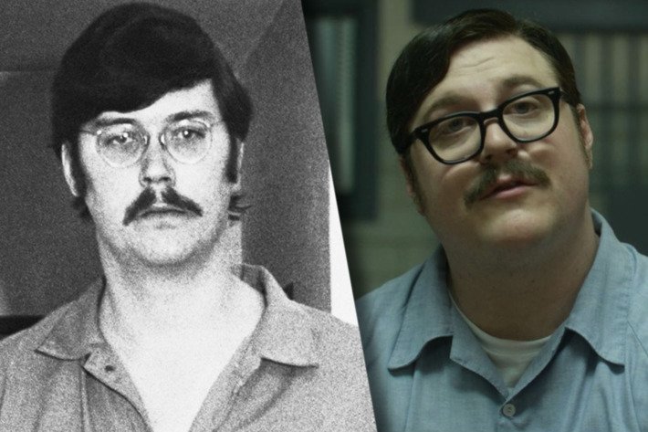 Pour ceux qui ont vu Mindhunter, Numéro 23 diffuse ce soir un portrait du serial killer au cœur de la série, le "fascinant" Ed Kemper
Une vie à se jouer de la police.. jusqu'à se rendre par désespoir d'être attrapé. Ressemblance assez dingue entre le comédien et le vrai #Netflix