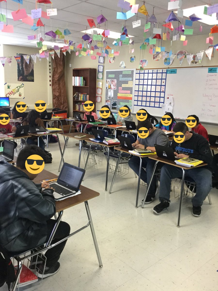 ChristmasELAR6's tweet photo. Keeping students engaged. #schoolsnotout #NISDInspired #ValeInspired https://t.co/eLRMOg0xbu