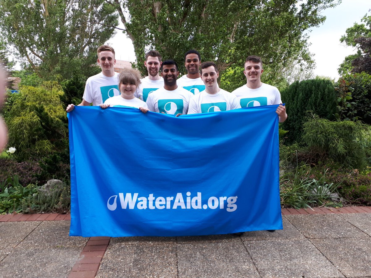 AWinnovators's tweet photo. It's our first fundraising night and it's set to be a biggie! Come on everyone, place your bets!! 💷💷💷🐎🐎🐎 #racenight #CDA #wateraid #affinitywater https://t.co/QYphL2IWCL