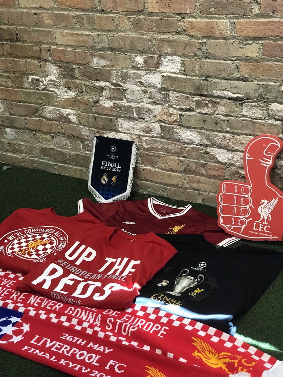 susannahcollins's tweet photo. You guys! @LFCUSA sent me some sweet swag ahead of Saturday’s CL final &amp; we’re giving it away! Just RT &amp; follow them for a chance to win! https://t.co/gKd6Il3aeW