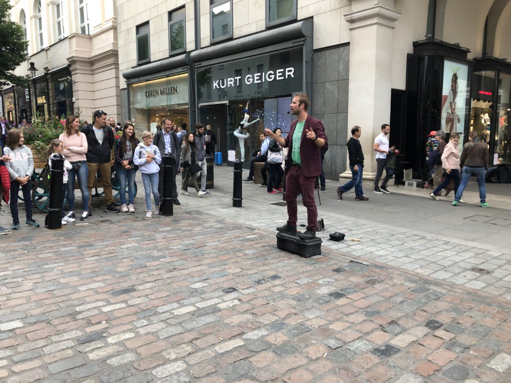 LGPSLondon2018's tweet photo. Just time for a magician at Covent Garden before The Lion King! https://t.co/Rjh6OQZy5O