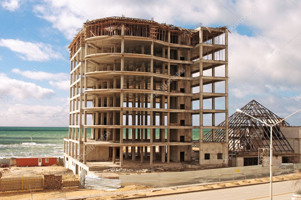 La UniSER creix!
Les obres avancen a bon ritme i per al curs 2018-2019 estrenarem la Facultat de Ciències del Mar al nou campus ubicat a @arenasdemarcat
#FromSantEsteveDeLesRouresToTheWorld