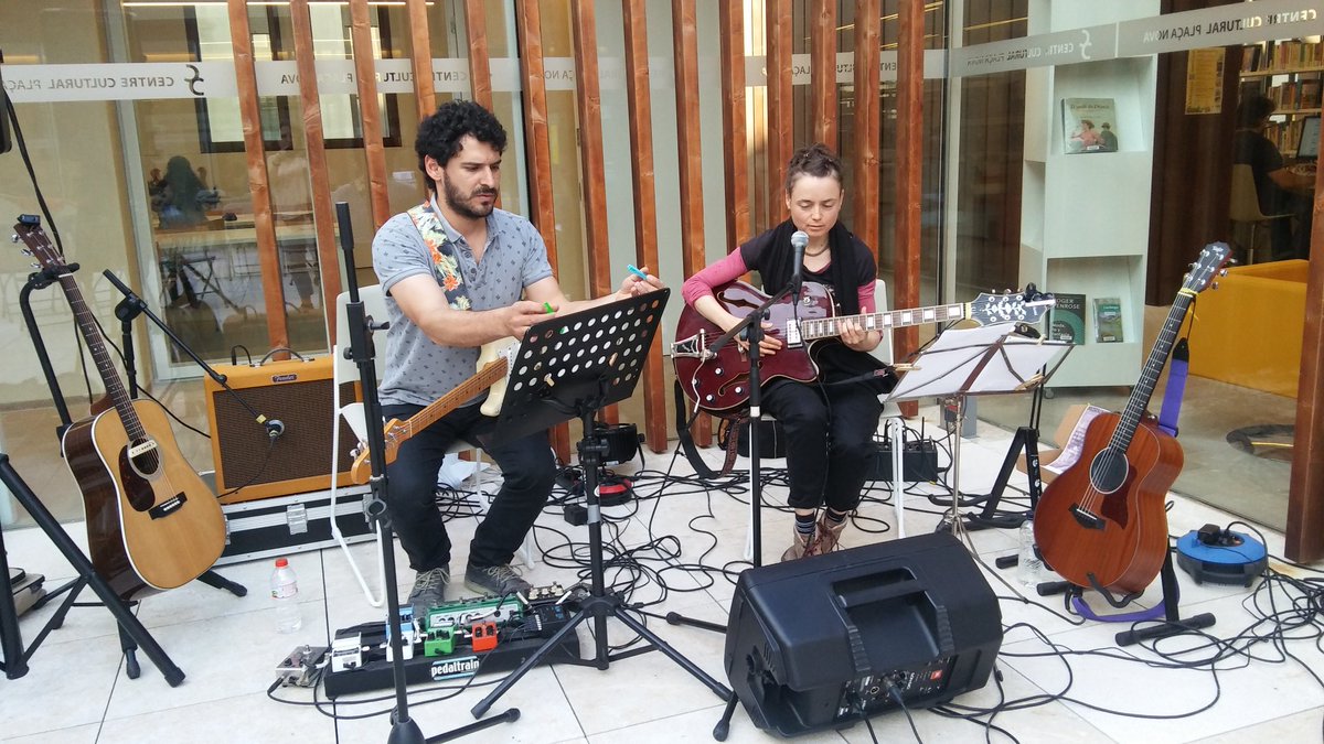 culturassadurni's tweet photo. @Morningblind1 a punt de començar el concert que inaugura el cicle d'arts al pati del Centre Cultural. Vine a gaudir d'un vespre musical a la fresca! @santsadurni_cat https://t.co/LuFD5B4KVC
