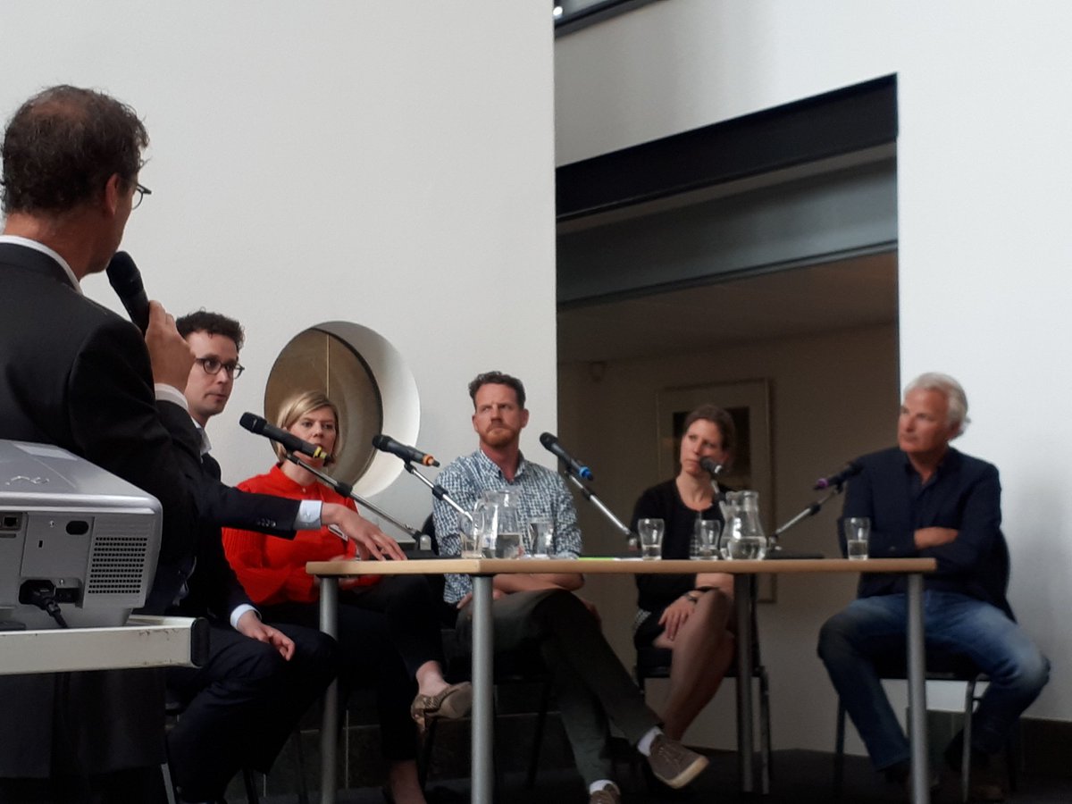 Super interessante #paneldiscussie over #duurzaamheid en #zelfredzaamheid @RaboHorstVenray | Tjonge, wat leven er toch veel vragen in de #samenleving!