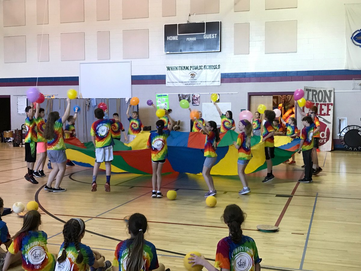 Roderick School tweet media