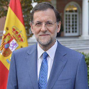 CBescansa's tweet photo. El PP condenado por corrupción e investigado pororganización criminal. Si Rajoy no dimite, sólo queda la moción de censura #QueSeVayan https://t.co/8qvQUZYKkw