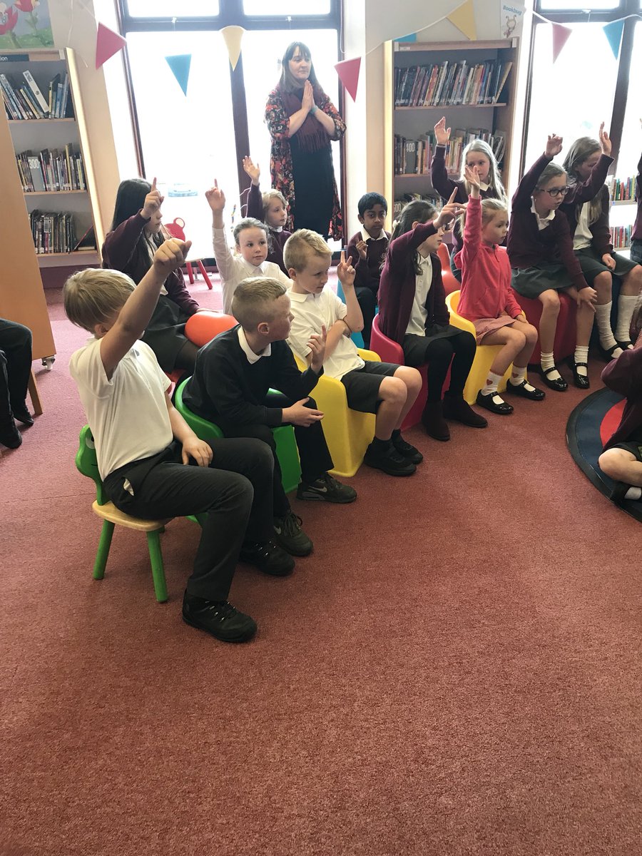 MrsMcDavidVPS's tweet photo. The Booksworms took a trip to @LibFalkirk  today. Thanks to Evelyn and the other ladies who helped us investigate the library https://t.co/arnu4BeLuv