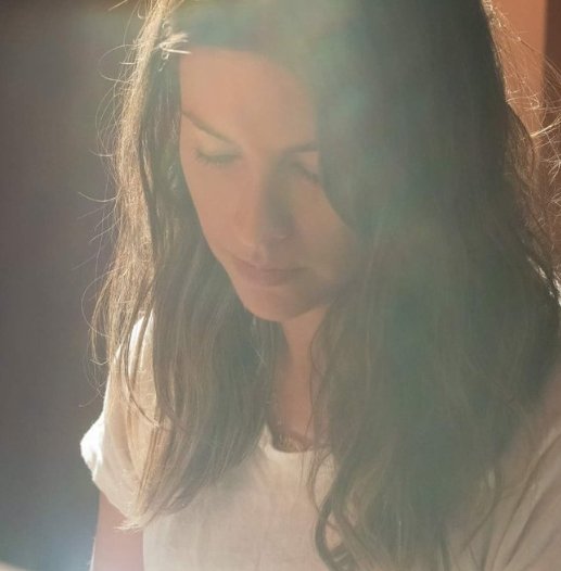 AmeliaWarnerENG's tweet photo. Just look at her. #PureArt #Perfection #AmeliaWarner https://t.co/QQL6F2mZQM