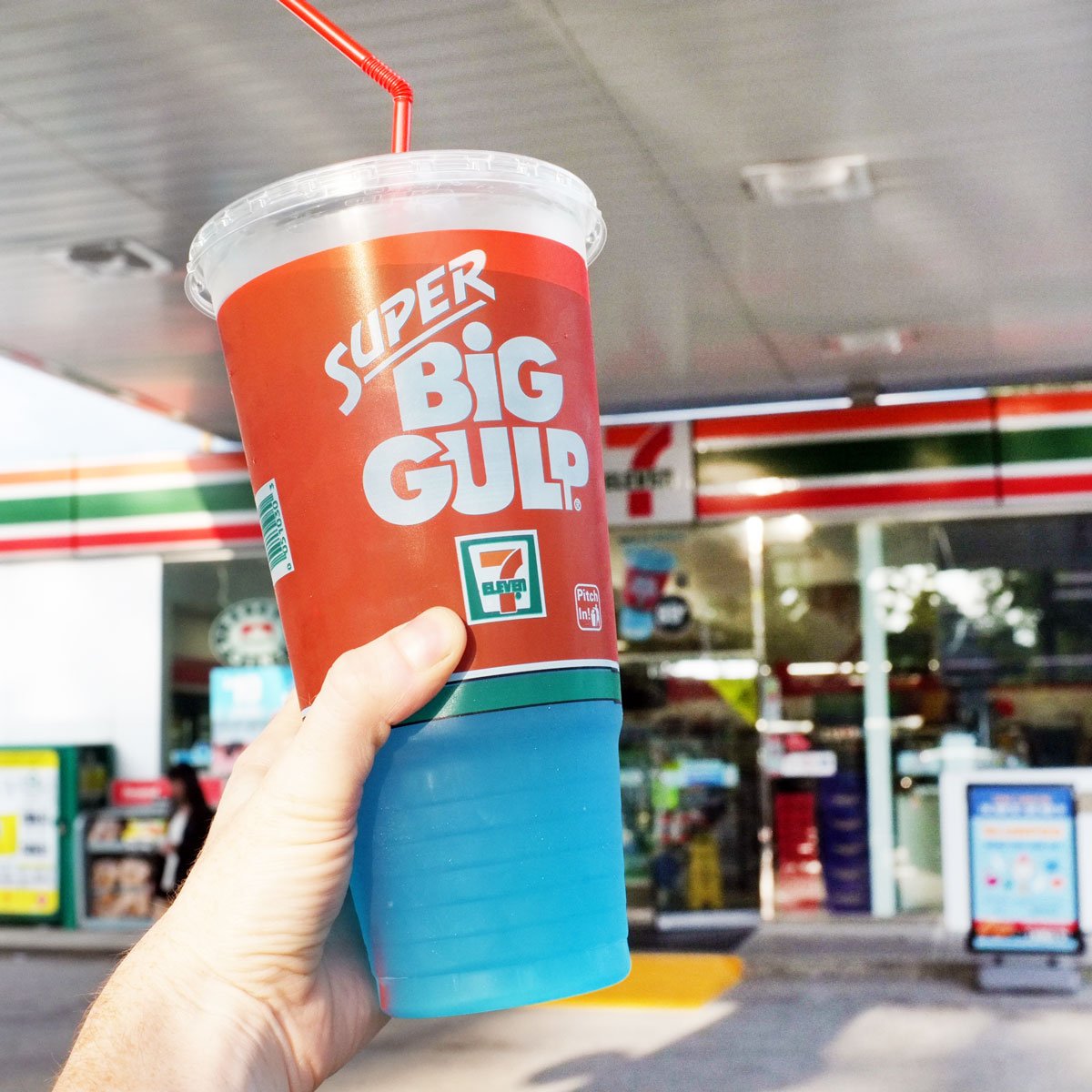 jonessodaco's tweet photo. This is not a drill - we repeat - this is not a drill! Jones Berry Lemonade on BIG Gulp all summer long at all @7ElevenCanada  stores! 

#endlessjones #jonessoda #craftsoda #craftnotcrap #jonesontap #jonesfountain #changeyourcola #bigsodasucks https://t.co/0Z1xMLxjkC